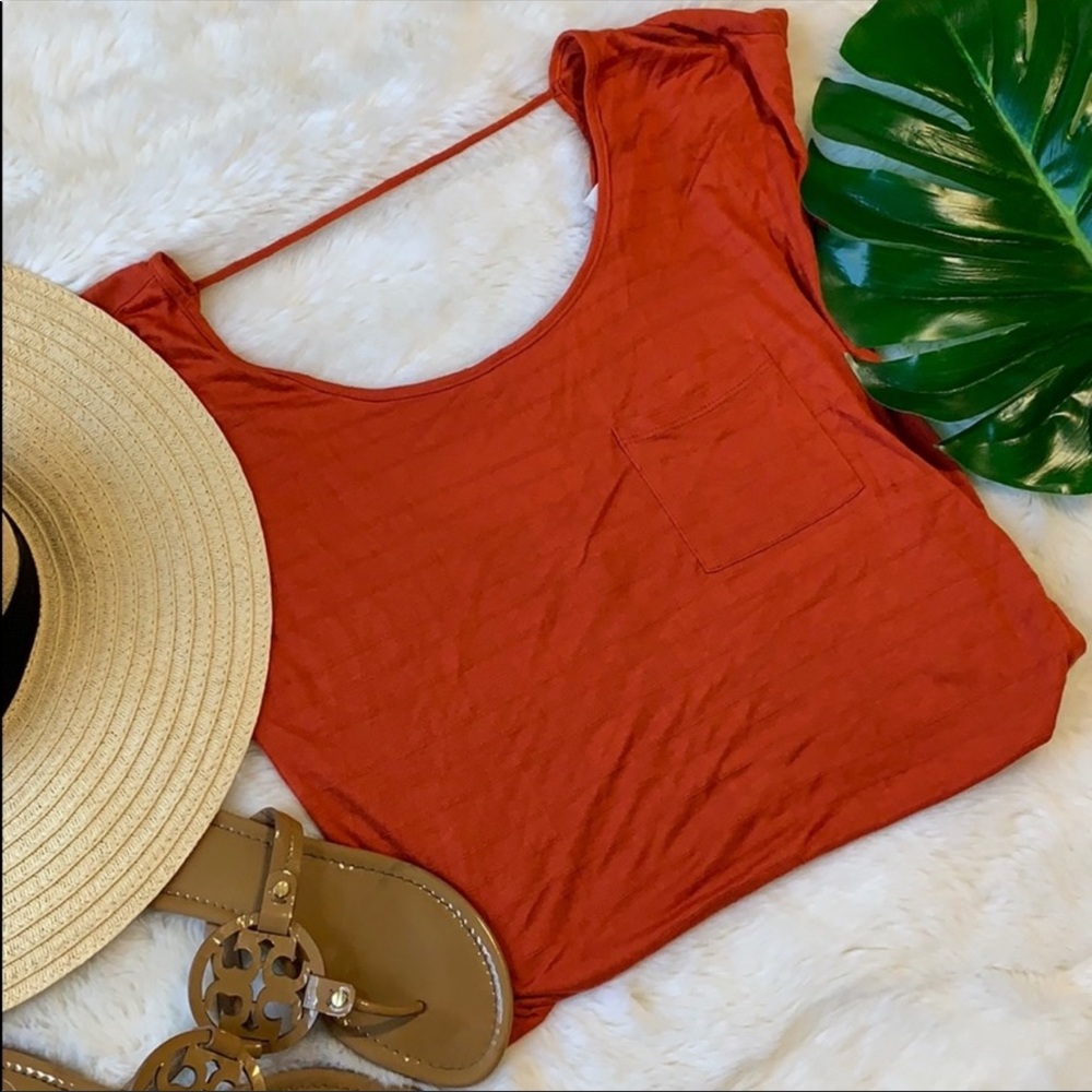 🌺 Jella couture burnt orange tunic Size m